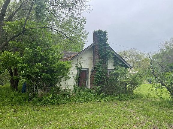 2nd image of 604 S Inglewood Ave