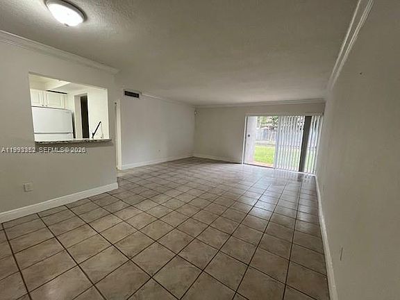 3rd image of 9453 SW 76th St APT S2