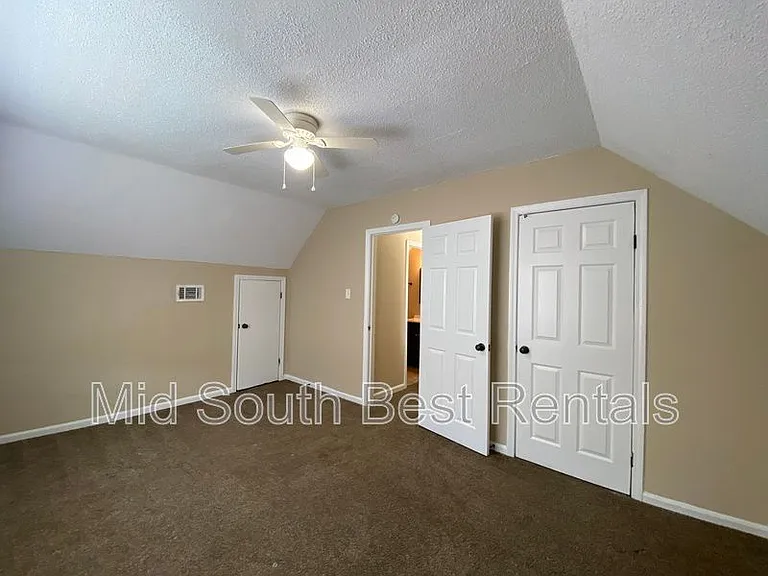 1236 Chickamauga Ave — Photo 6