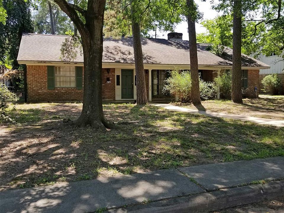 1st image of 12227 Old Oaks Dr
