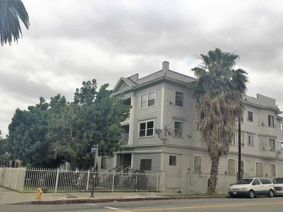 1st image of 2033 E 4th St APT 101C