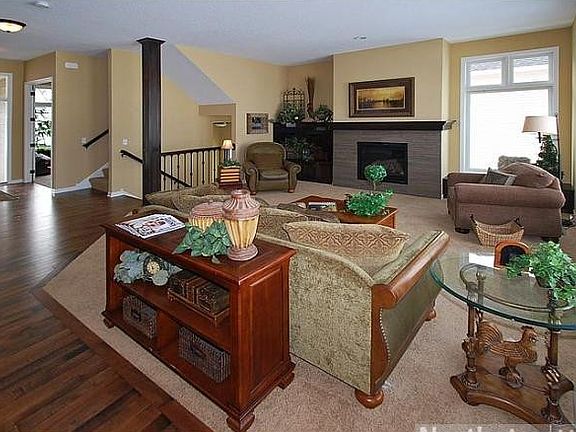 5th image of 3023 Aspen Lake Dr NE