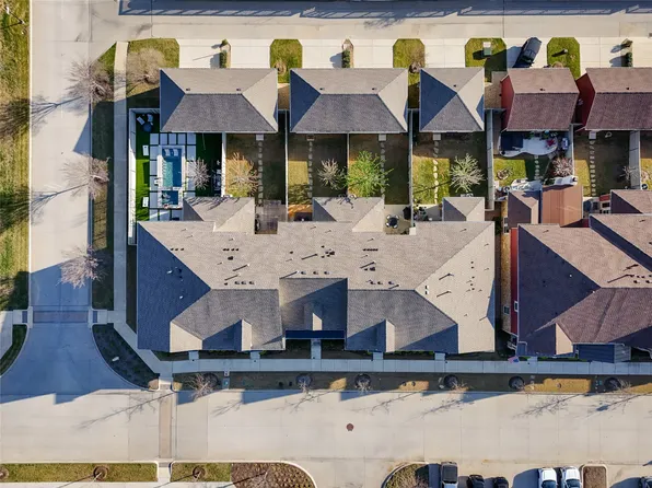 2737 S Market Sq, Northlake, TX 76247