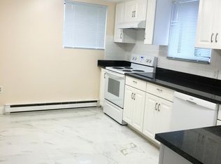 836 Sea St #1M, Quincy, MA 02169