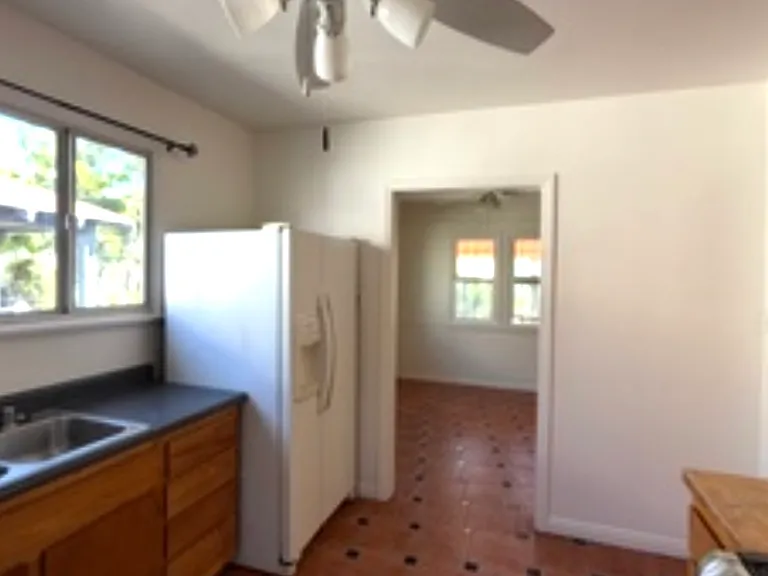6087 Cashio St #6089 — Photo 12