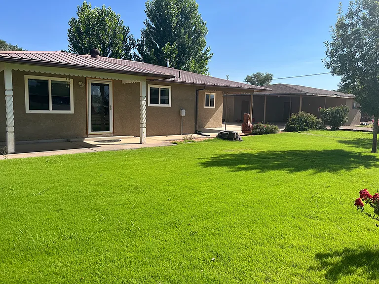 3592 Highway 47 — Photo 2