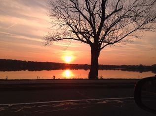 86 Main St, Wakefield, MA 01880