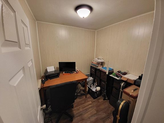 5th image of 14 Church St Unit 2