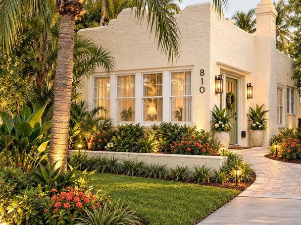 810 MCINTOSH Street, West Palm Beach, FL 33405