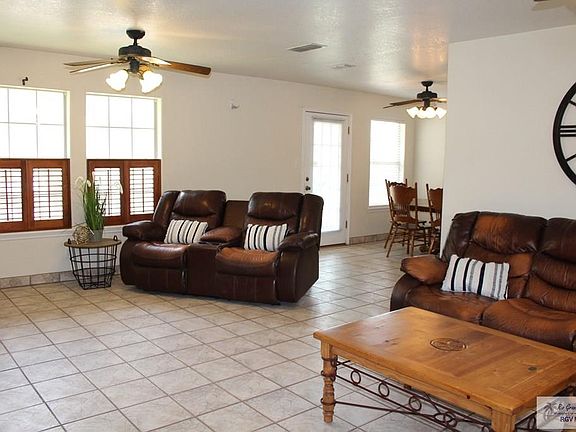 5th image of 105 Plumosa Ct