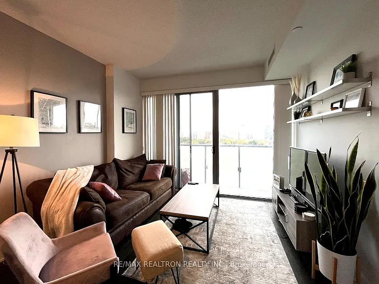 1815 Yonge St #1209 — Photo 10