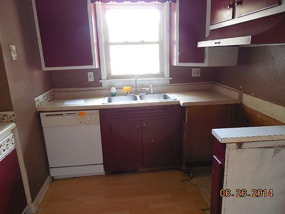 2nd image of 5214 Illini Ct
