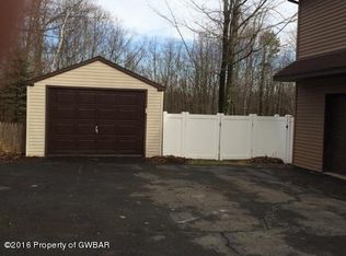 606 Birch Rd, Hazle Township, PA 18202