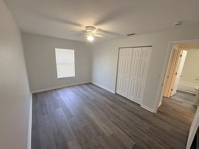 2829 Nordman Ave — Photo 7