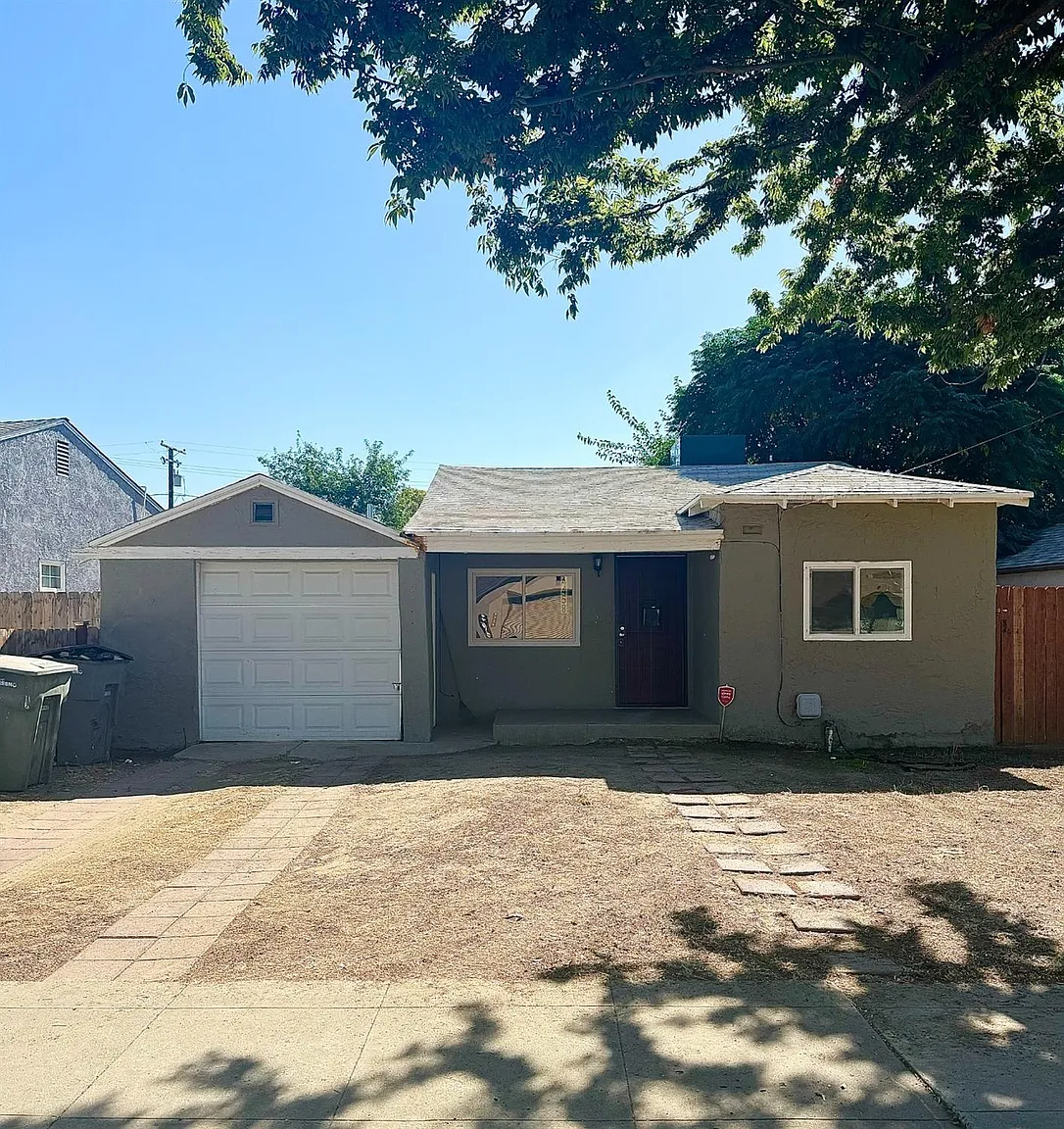 4458 E Ball Ave photo 1