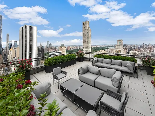 117 East 57th Street image 1 of 18