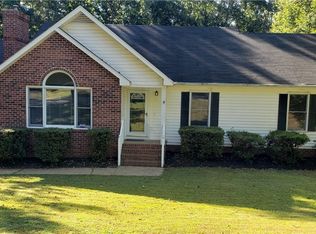 7631 Kentucky Derby Dr, Midlothian, VA 23112