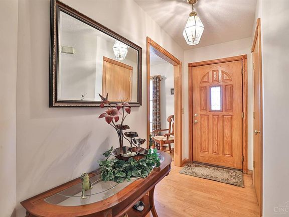 5th image of 139 Shady Ln