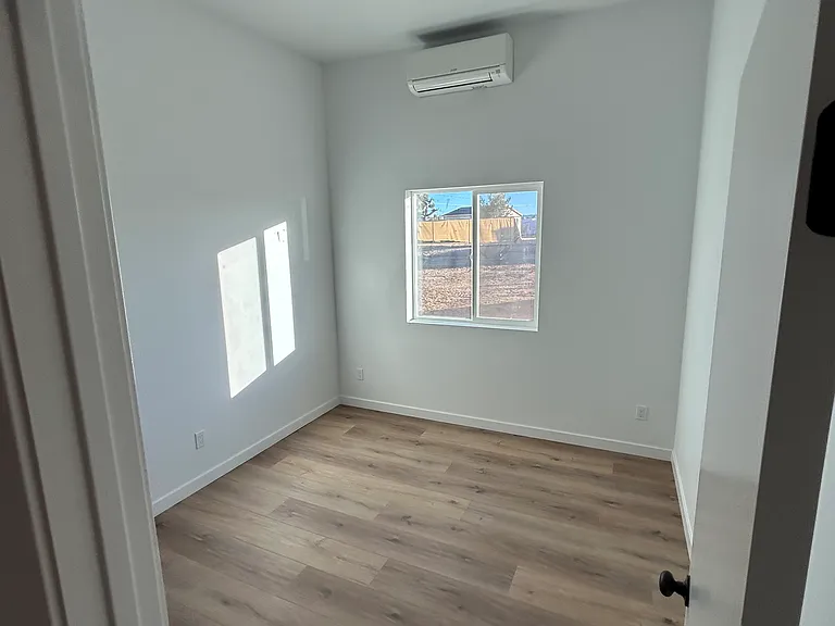 58122 Caliente St #1 — Photo 6
