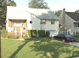 65 Maryknoll Rd, Metuchen, NJ 08840