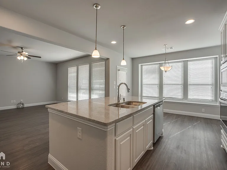 3100 Damsel Sauvage Ln — Photo 17
