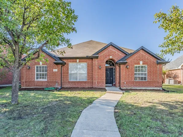 3813 Harrison Dr, Carrollton, TX 75010
