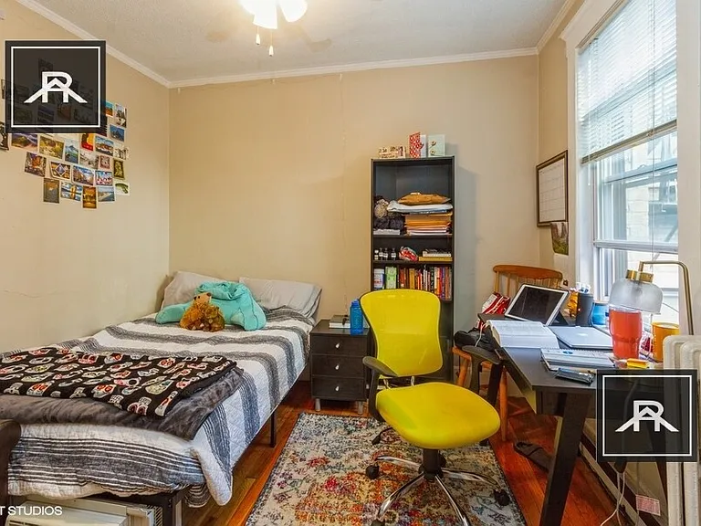 24 Chiswick Rd #8 — Photo 36