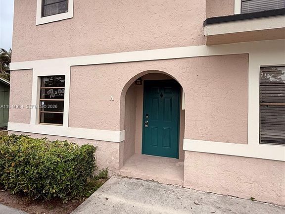 5th image of 13785 Bottlebrush Ct #13785A