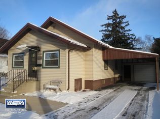 1104 S Mill St, New London, WI 54961