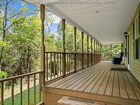 3rd image of 355 Fudges Creek Rd
