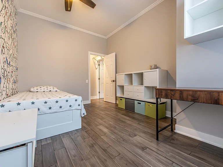 2707 N Halsted St #3 — Photo 36
