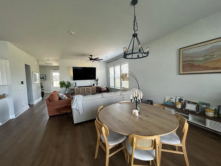 972 Carnes Crossing Blvd — Photo 6