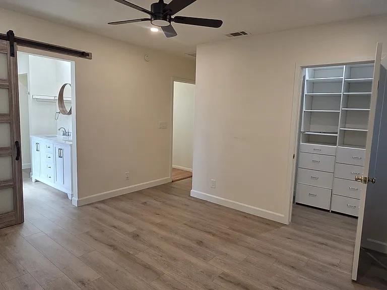 4759 Lakewood Blvd — Photo 17