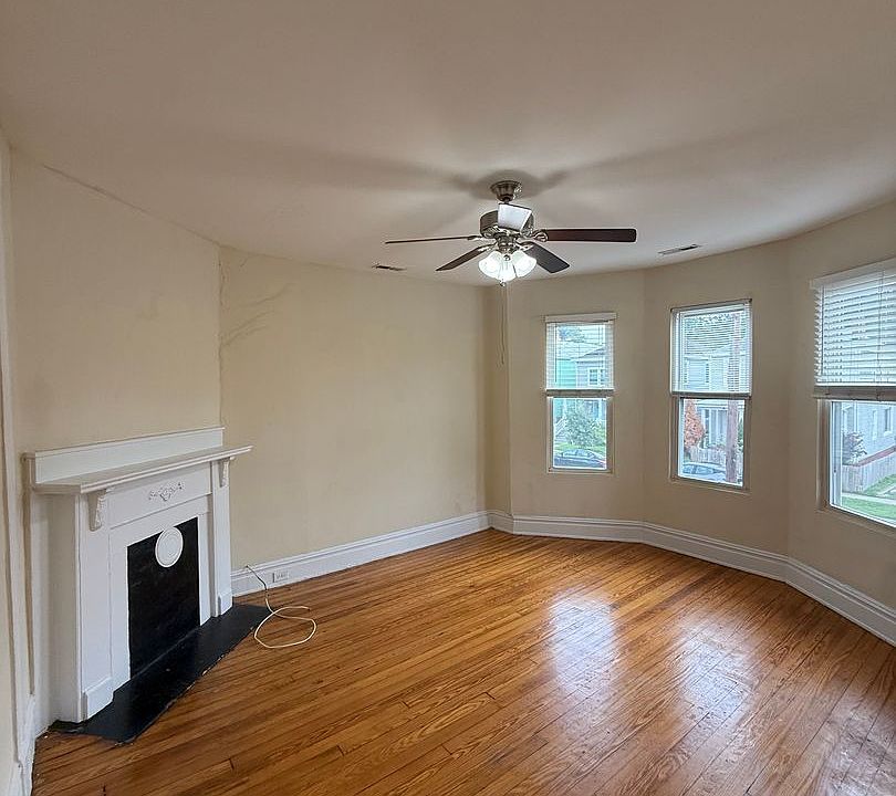 1st image of 3008 2nd Ave