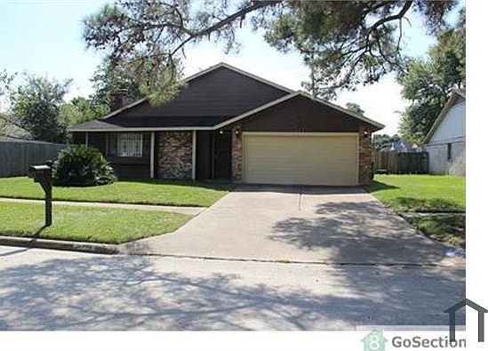 2nd image of 5711 Longforest Dr