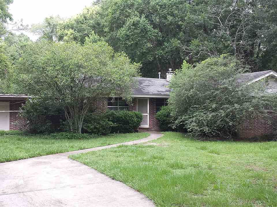 1st image of 1312 Idlewild Dr #1