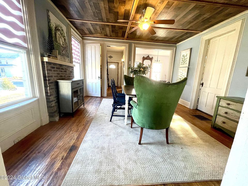 19 Montgomery Street, Fultonville, NY 12072 Zillow