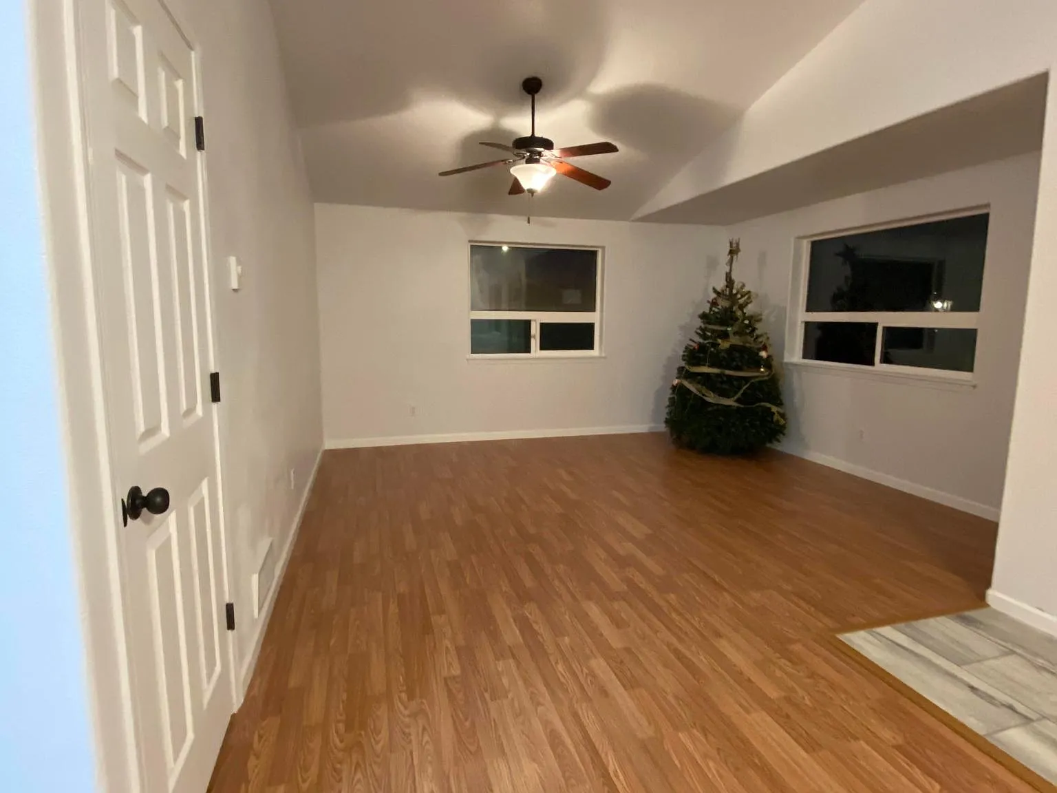 3 bed, 1245 sqft, $2,100 — Photo 3