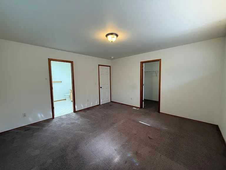 18230 28th Dr SE — Photo 19
