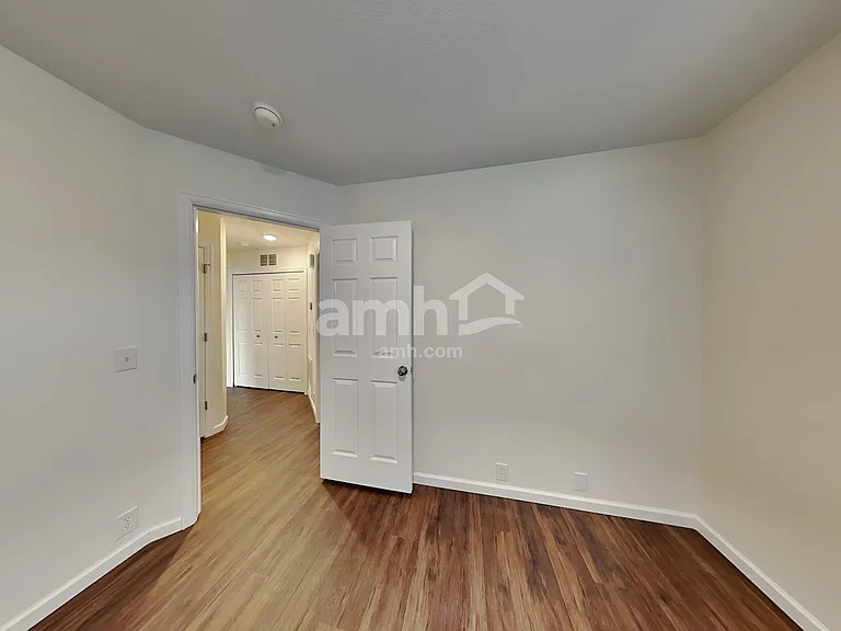 8444 Sunbow Ct — Photo 14