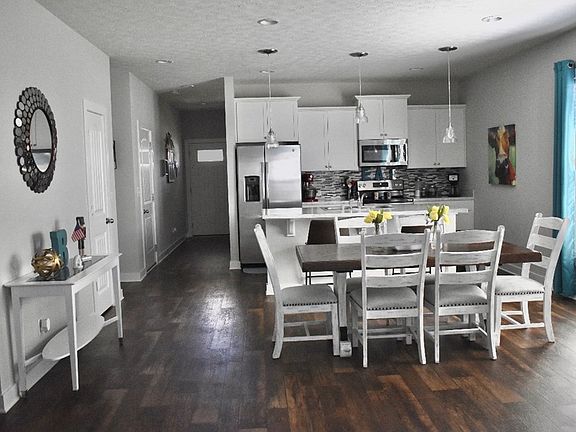 3rd image of 4714 Whistle Rock Ct