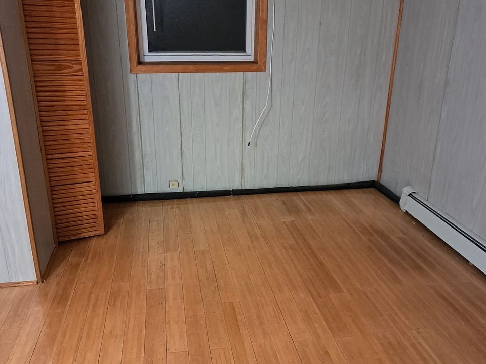 2nd image of 135 124th St #1