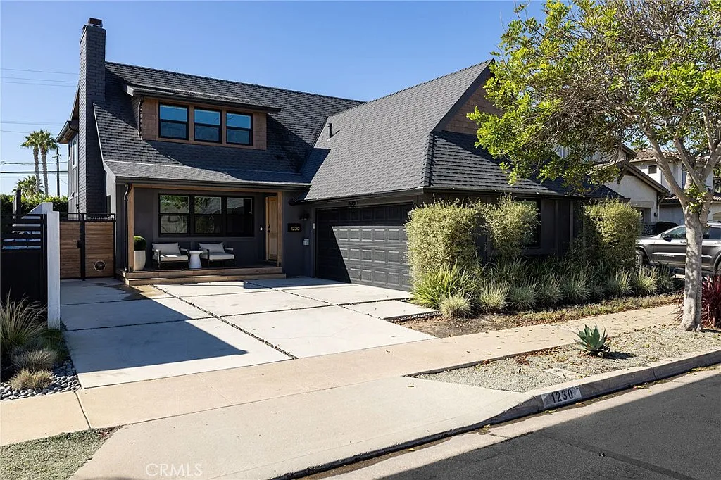5 bed, 2874 sqft, $7,000 — Photo 2