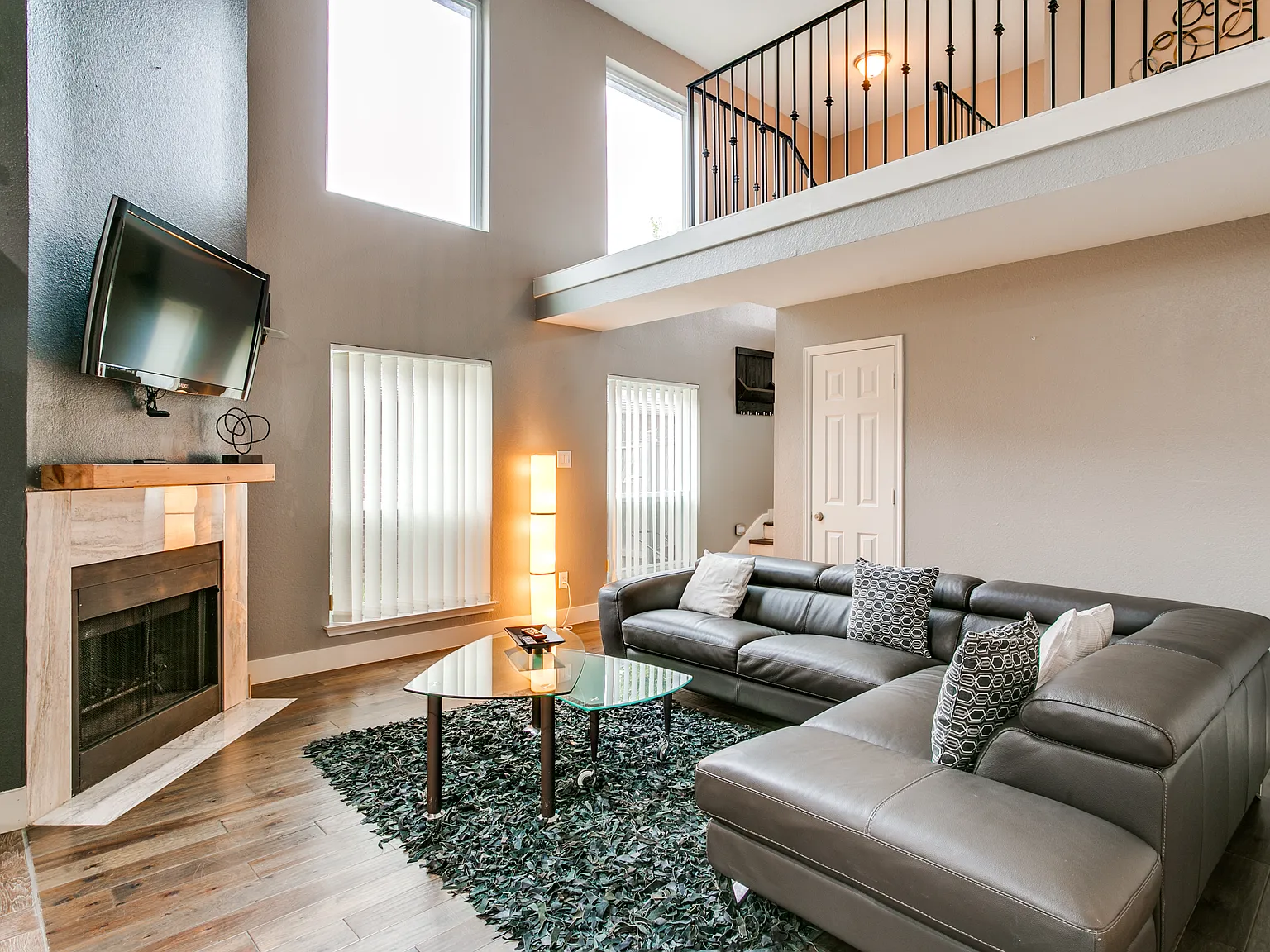 3 bed, 1625 sqft, $2,650 — Photo 3