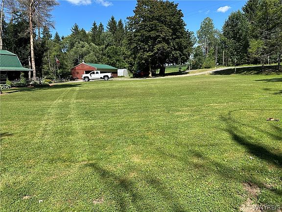 2nd image of 2326 Snyder Rd