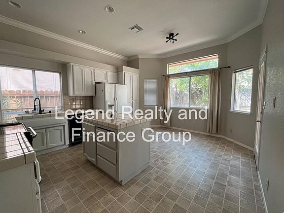 5th image of 7813 Wymark Dr