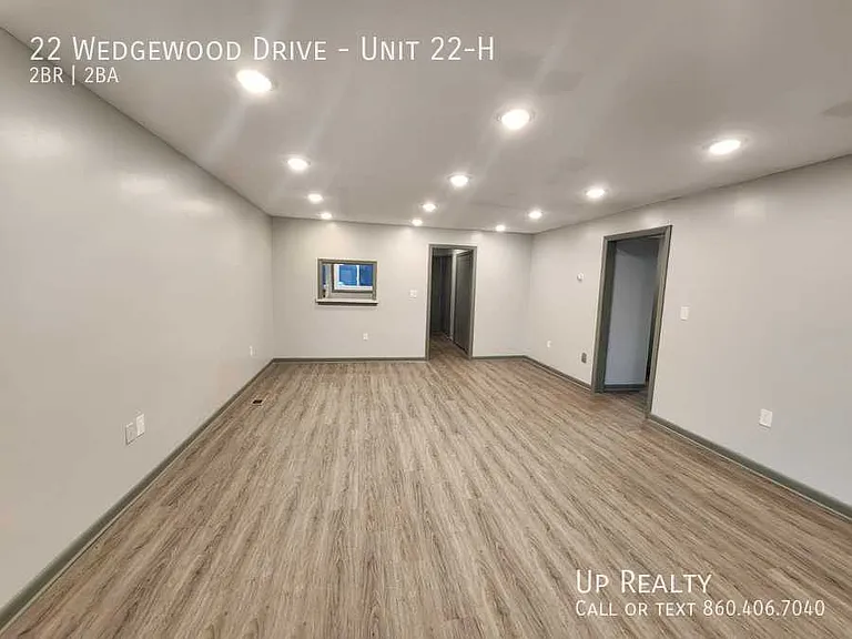 22 Wedgewood Dr #22-H — Photo 17