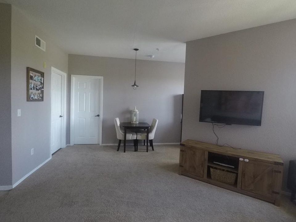 2nd image of 1747 Sophias Dr APT 303