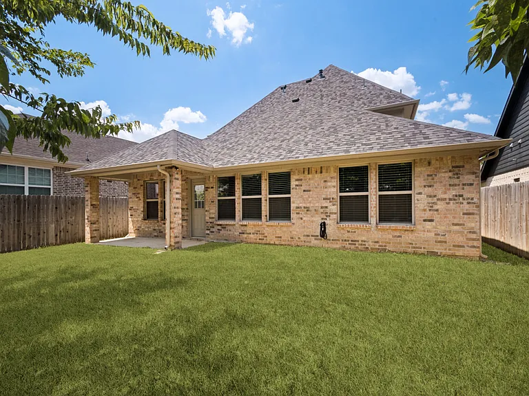 122 Elm Ln — Photo 25