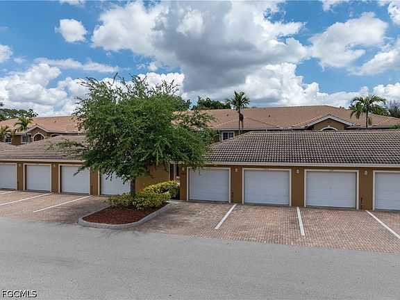 3rd image of 1113 Winding Pines Cir Unit 205